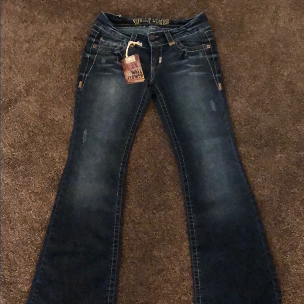 Wallflower jeans